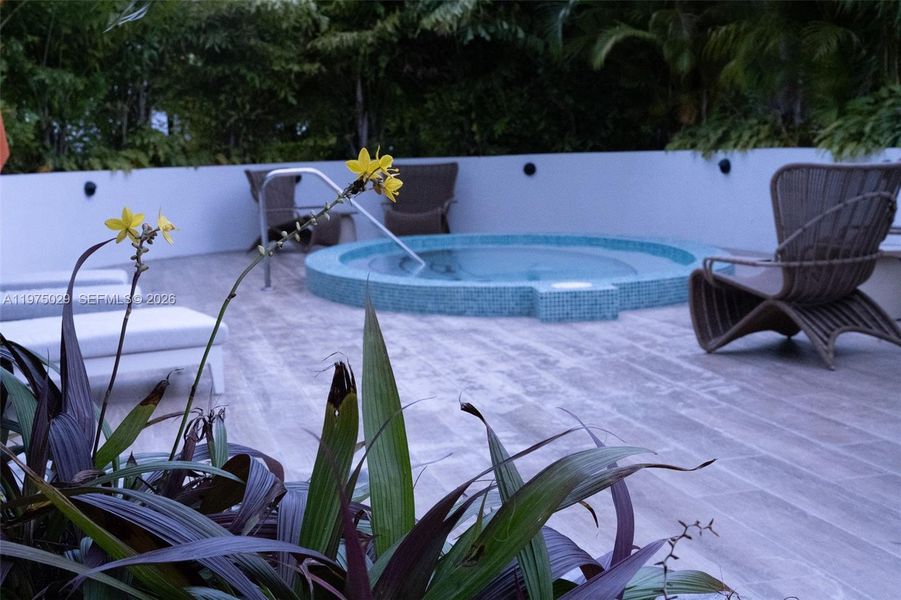 Community amenities in , Miami (Image 60).