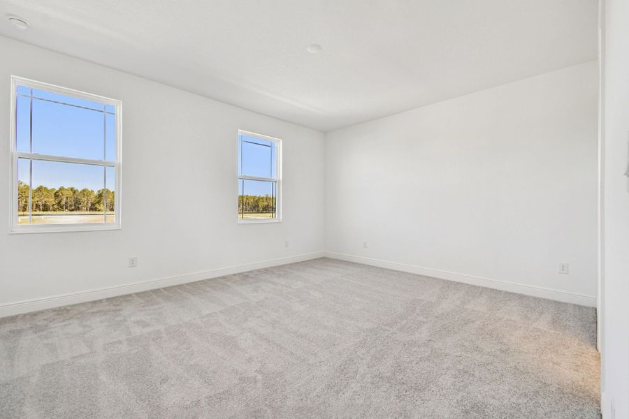 Representative unfurnished interior of a home built from the 50 ' - Saratoga by William Ryan Homes in Tamarack at Two Rivers, Zephyrhills (Image 36).