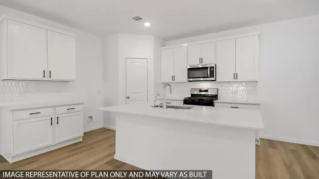 Furnished interior view inside a new home in Indian Springs, Crosby (Image 4).