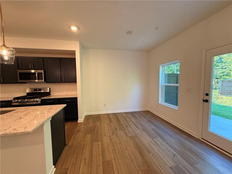 Image 53 of a home in Laurelwood.