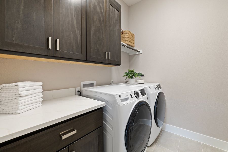 Representative furnished interior of a home built from the Linden by Tri Pointe Homes in Wolf Ranch, Georgetown (Image 14).
