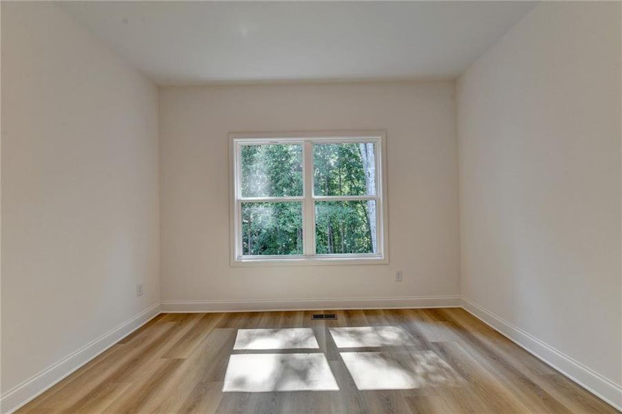 Spacious, unfurnished interior of a new home in , Gainesville (Image 45).