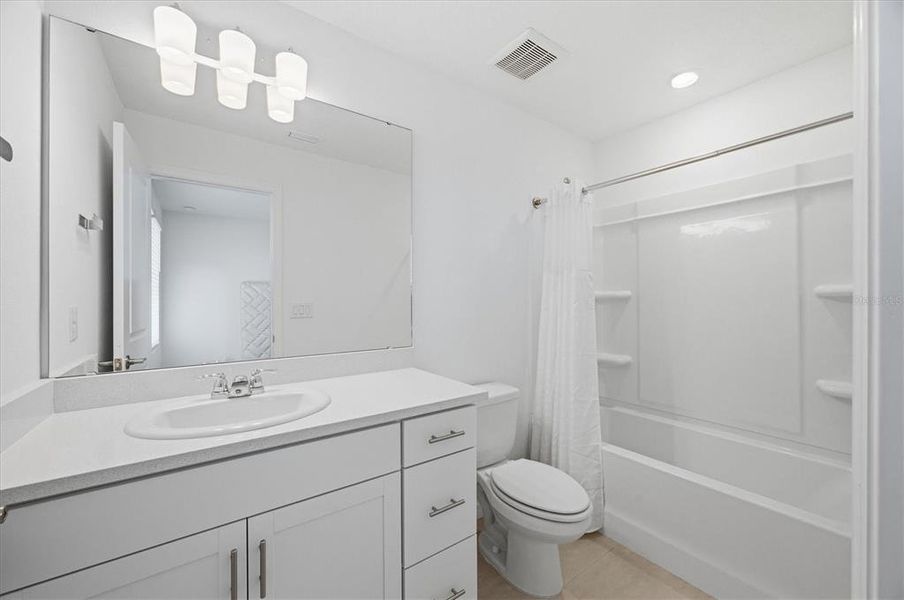 Furnished interior view inside a new home in , Sarasota (Image 8).