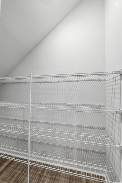 Spacious, unfurnished interior of a new home in Lakeview Village, Charlotte (Image 19).