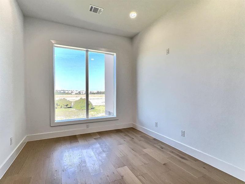 Image 11 of a home in . Image 11 of a home in .