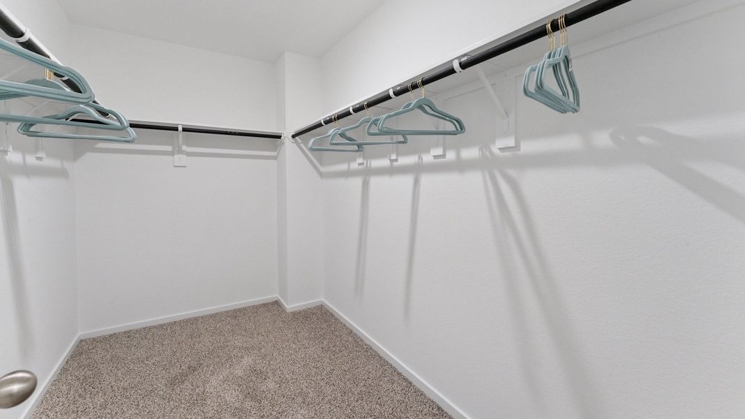 Spacious, unfurnished interior of a new home in Mansfield Estates, Houston (Image 11). Spacious, unfurnished interior of a new home in Mansfield Estates, Houston (Image 11).