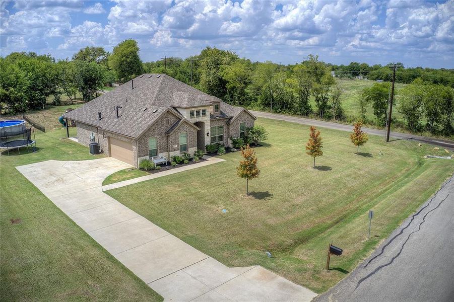 Image 32 of a home in . Image 32 of a home in .