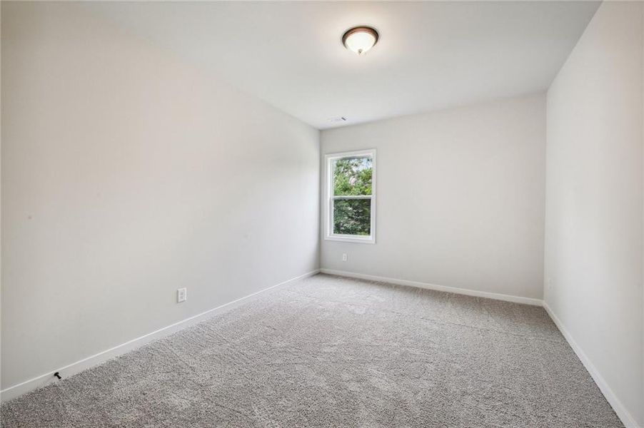 Spacious, unfurnished interior of a new home in Fowler Farms, Auburn (Image 42).