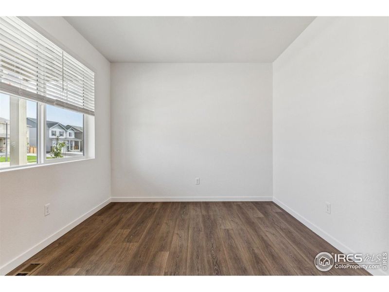 Spacious, unfurnished interior of a new home in Tailholt, Severance (Image 13).