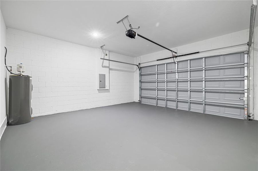 Spacious, unfurnished interior of a new home in , Ocala (Image 30). Spacious, unfurnished interior of a new home in , Ocala (Image 30).