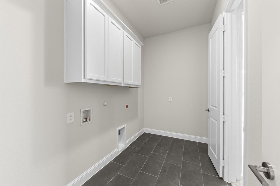 Representative unfurnished interior of a home built from the Diana - 70 ft Home Site by Rockwell Homes in Nelson Lake Estates, Rockwall (Image 59). Representative unfurnished interior of a home built from the Diana - 70 ft Home Site by Rockwell Homes in Nelson Lake Estates, Rockwall (Image 59).