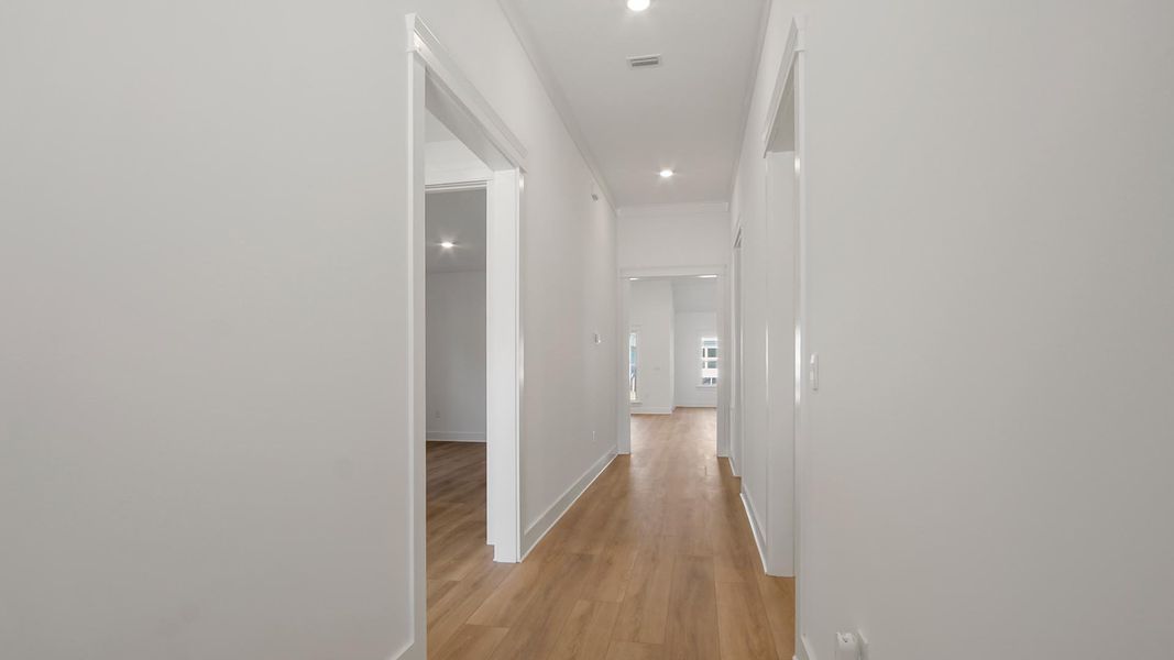 Spacious, unfurnished interior of a new home in WindMark Beach, Port Saint Joe (Image 7).