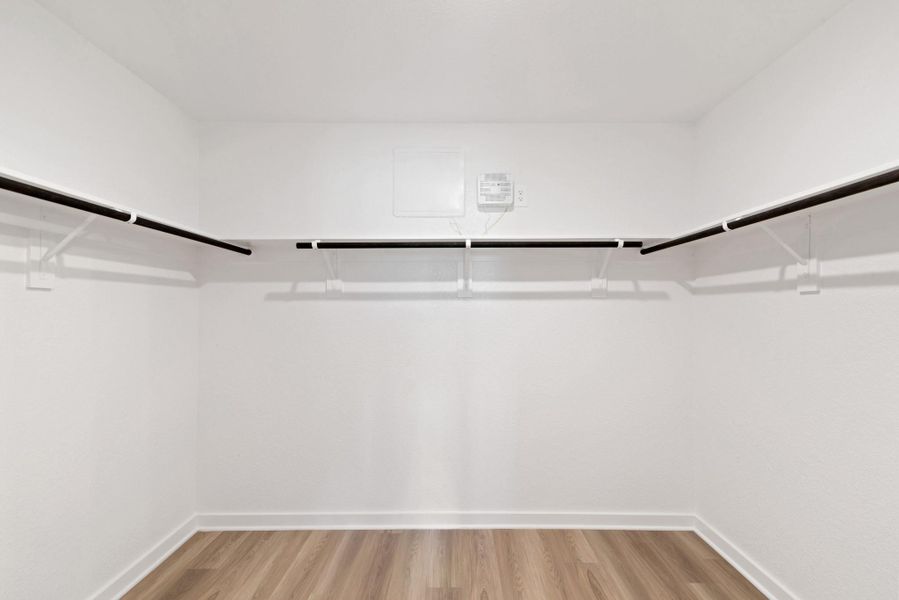 Spacious, unfurnished interior of a new home in Moran Ranch, Willis (Image 15).