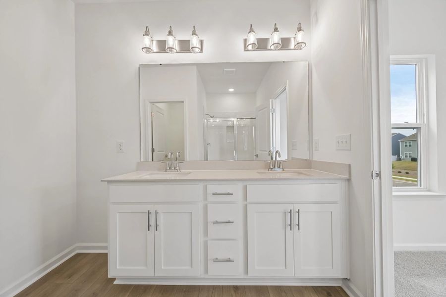 Representative images and renderings are for illustrative purposes. Actual structural options and design finishes of home may vary. Representative images and renderings are for illustrative purposes. Actual structural options and design finishes of home may vary.