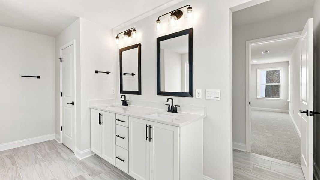 Furnished interior view inside a new home in Shadowood, Seneca (Image 12).