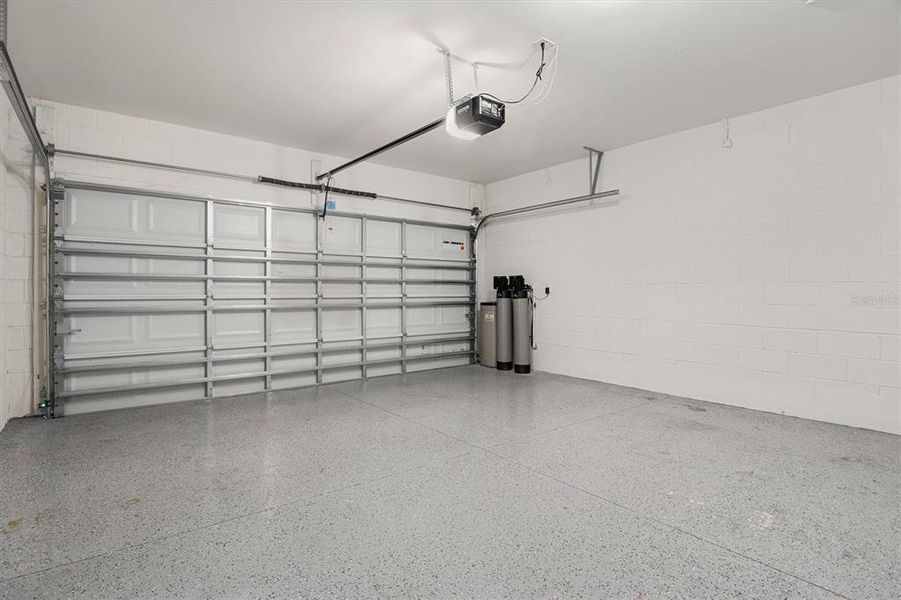 Spacious, unfurnished interior of a new home in Cadence at Parc Hill, Orange City (Image 13).