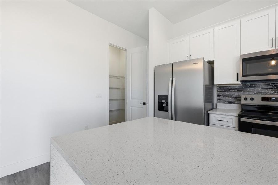 Furnished interior view inside a new home in , Ocala (Image 11).