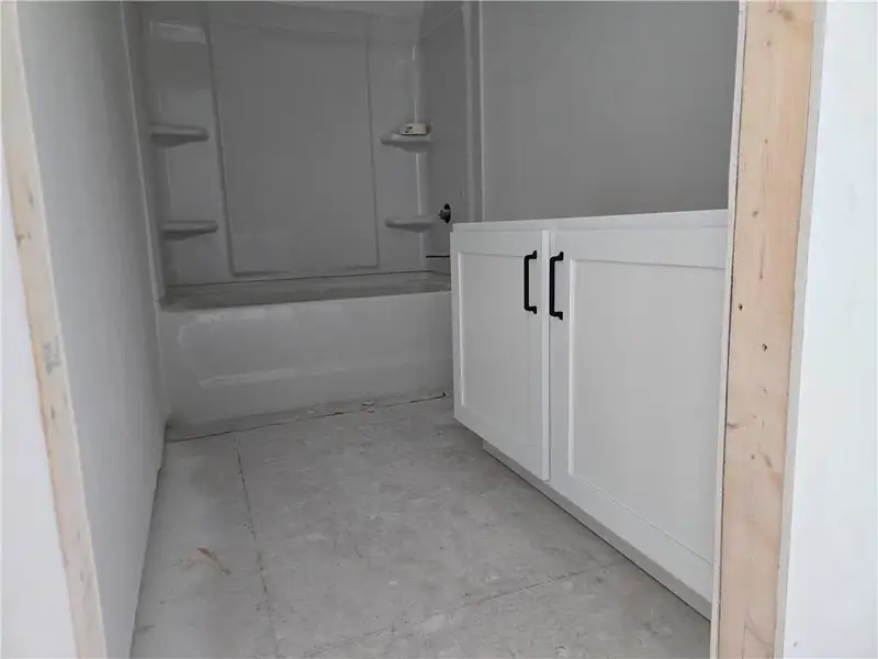 Image 25 of a home in .