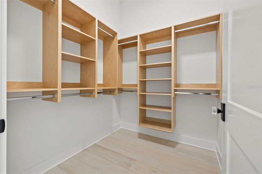 Spacious, unfurnished interior of a new home in , Belleair Beach (Image 29).