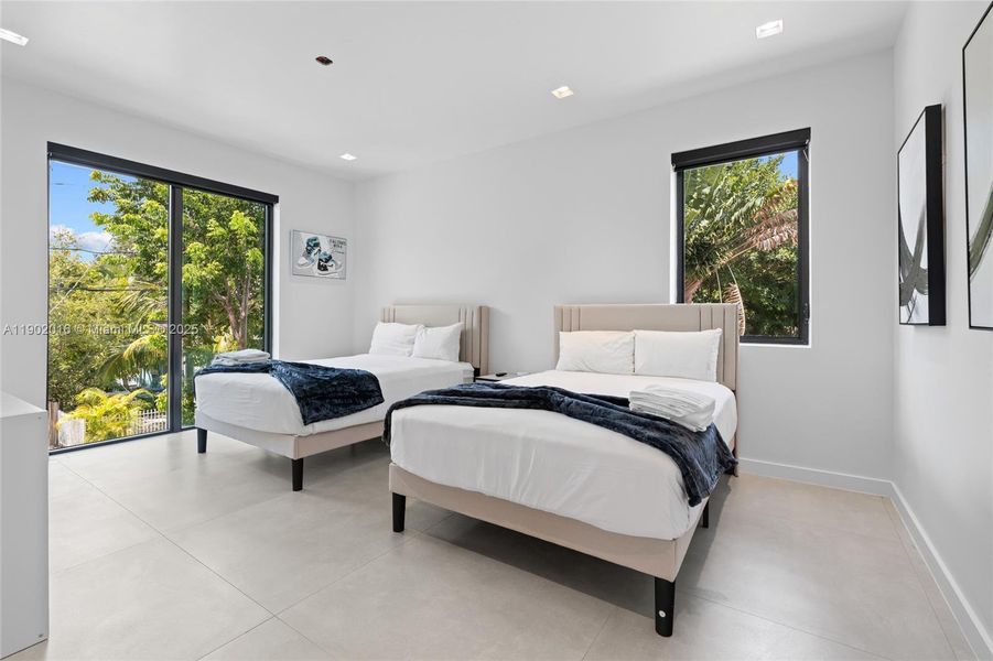 Furnished interior view inside a new home in , Miami (Image 25). Furnished interior view inside a new home in , Miami (Image 25).