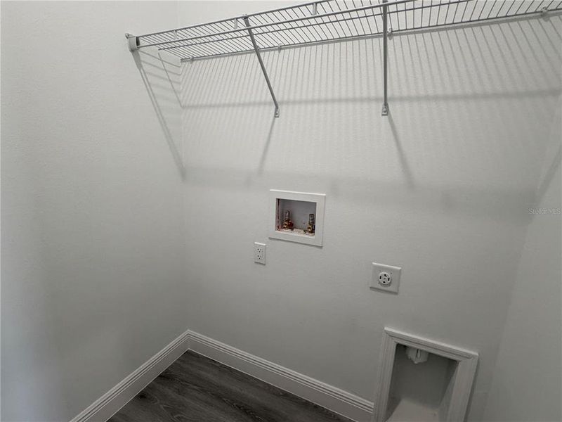 Spacious, unfurnished interior of a new home in , Ocala (Image 21).