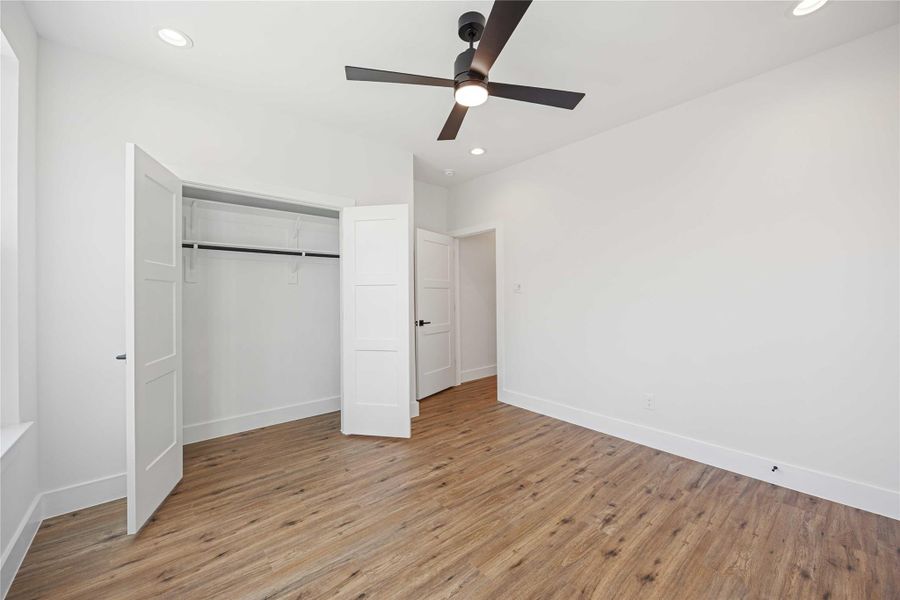 Spacious, unfurnished interior of a new home in , Houston (Image 13).