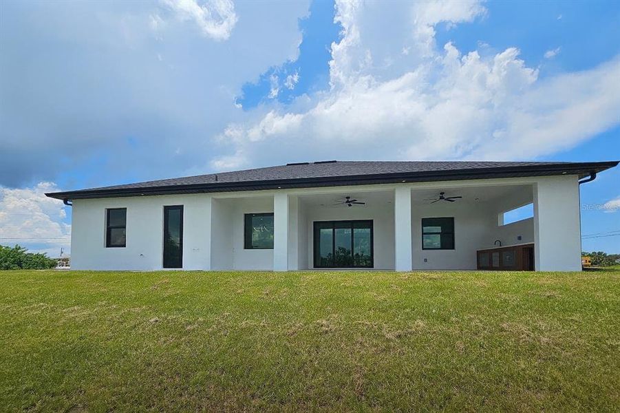 Exterior details and patio area of a home in , Cape Coral (Image 3).