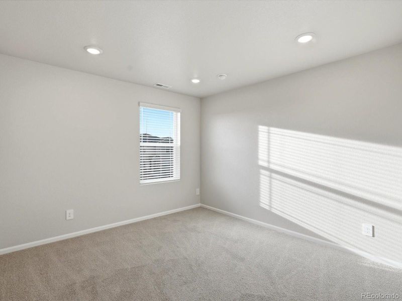 Spacious, unfurnished interior of a new home in , Commerce City (Image 20).