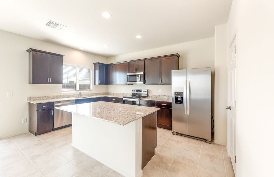 Furnished interior view inside a new home in Copper Falls, Buckeye (Image 6).