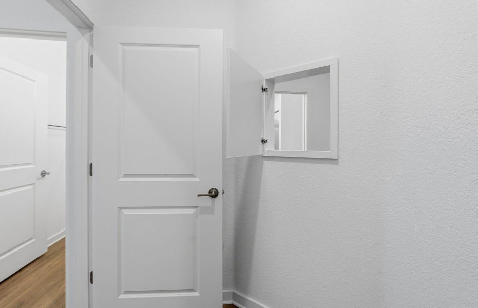 Spacious, unfurnished interior of a new home in Sun City Texas, Georgetown (Image 38).
