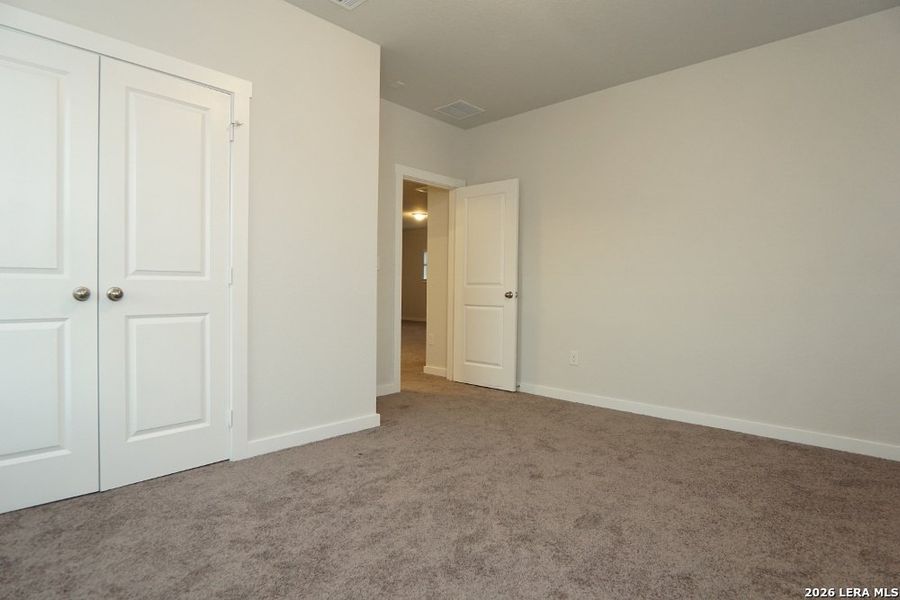 Spacious, unfurnished interior of a new home in Ladera - High Point 45', San Antonio (Image 37).