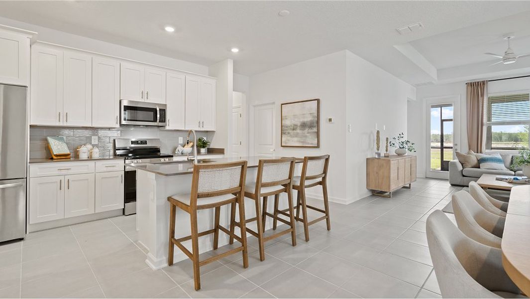 1553 Siesta Kitchen 1of2 F1 1553 Siesta Kitchen 1of2 F1