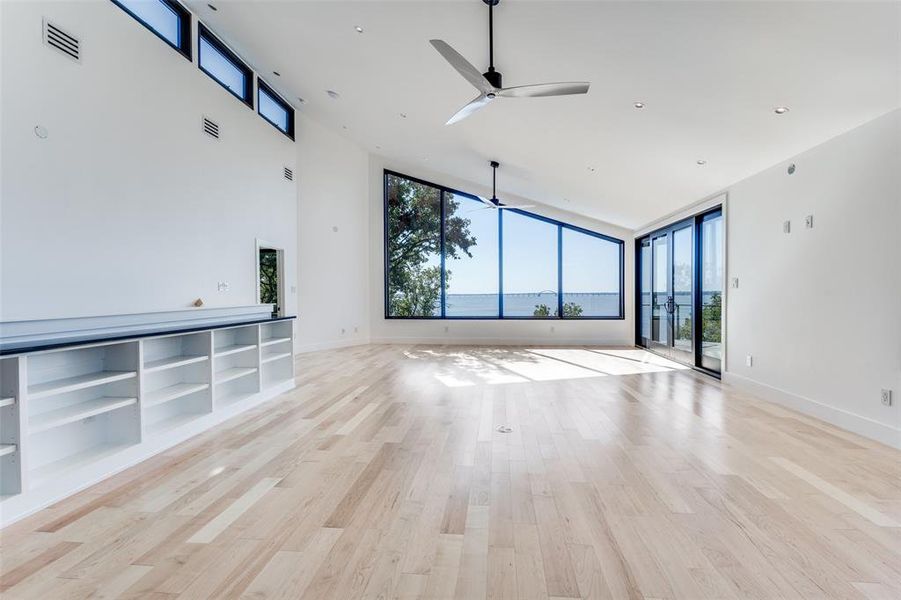 Spacious, unfurnished interior of a new home in , Oak Point (Image 10). Spacious, unfurnished interior of a new home in , Oak Point (Image 10).