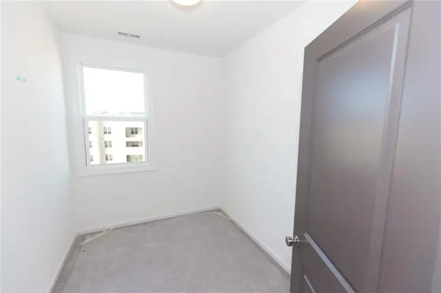 Spacious, unfurnished interior of a new home in Oakcrest, Duluth (Image 17). Spacious, unfurnished interior of a new home in Oakcrest, Duluth (Image 17).