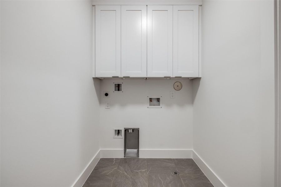 Spacious, unfurnished interior of a new home in , Houston (Image 23). Spacious, unfurnished interior of a new home in , Houston (Image 23).