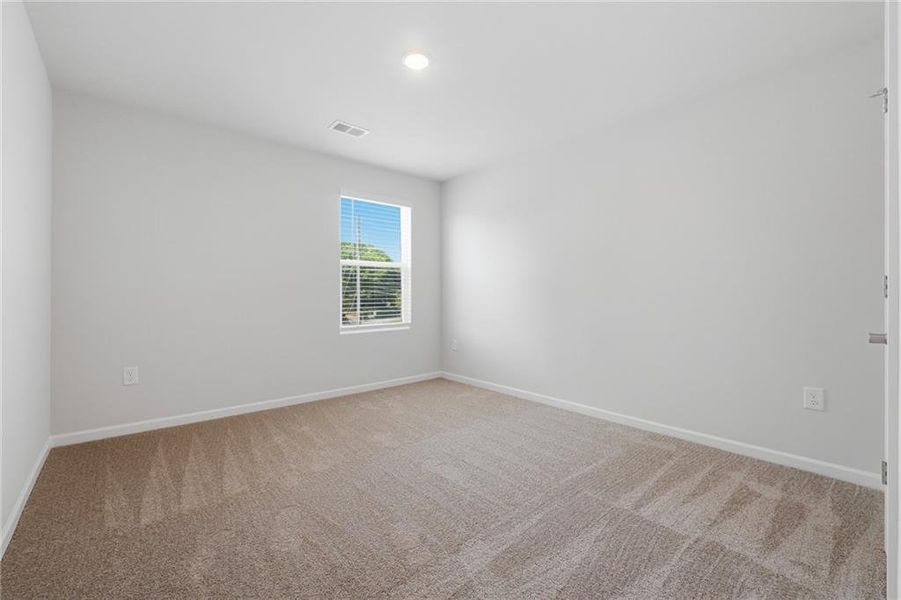 Spacious, unfurnished interior of a new home in Parkway James, Snellville (Image 13). Spacious, unfurnished interior of a new home in Parkway James, Snellville (Image 13).
