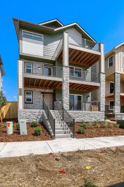 Westminster, CO New Home.  - Slide 4