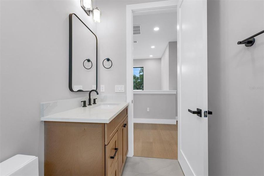 Furnished interior view inside a new home in , Orlando (Image 17).