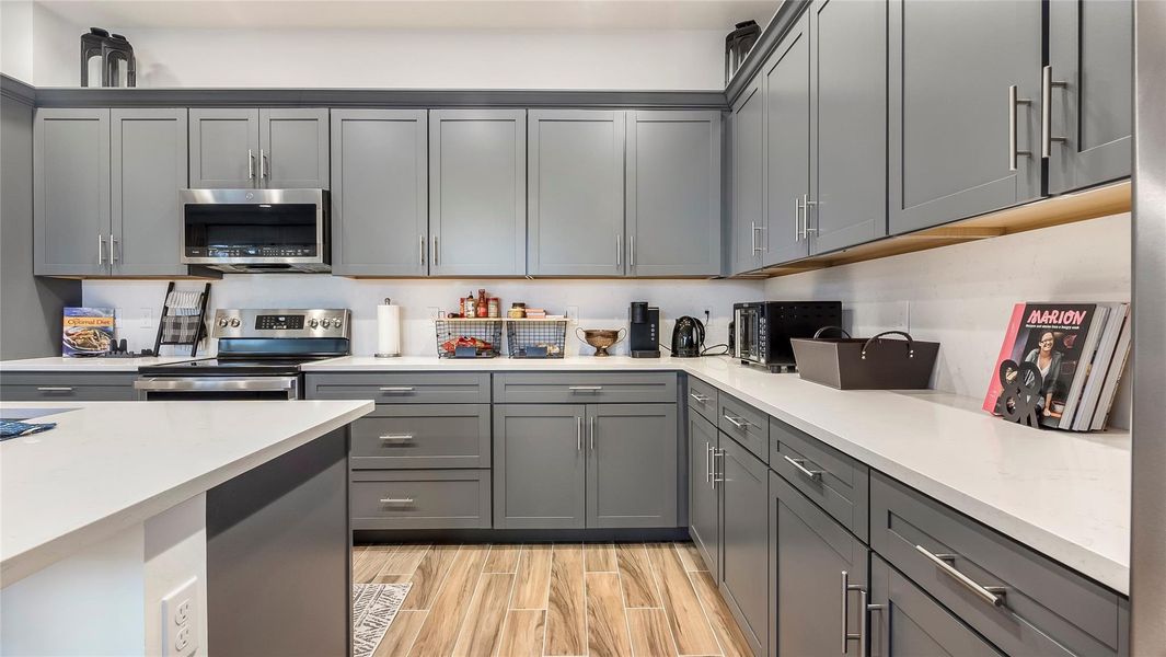 Furnished interior view inside a new home in , Loxahatchee (Image 29).