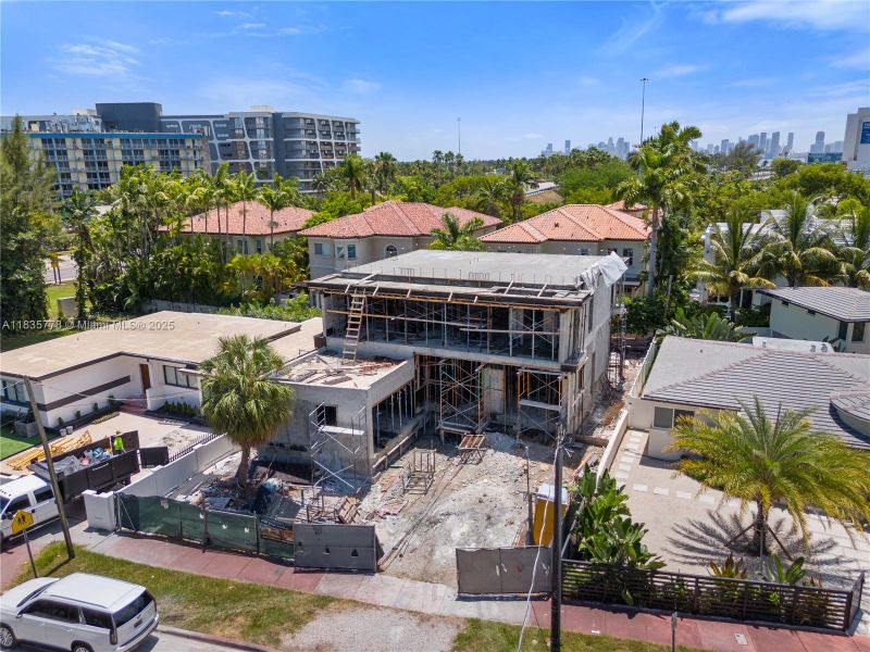 Exterior details and patio area of a home in , Miami Beach (Image 14). Exterior details and patio area of a home in , Miami Beach (Image 14).