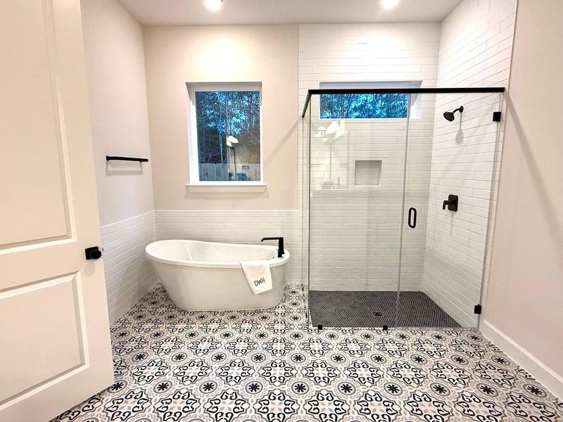 Free standing tub and large shower. Solid core doors throughout home! Free standing tub and large shower. Solid core doors throughout home!