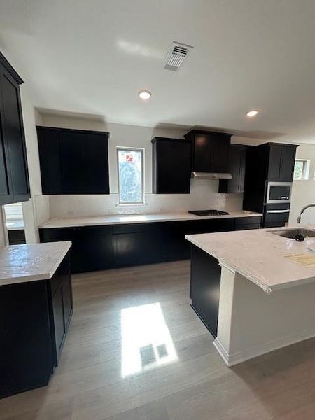 Beautifully appointed Kitchen Beautifully appointed Kitchen