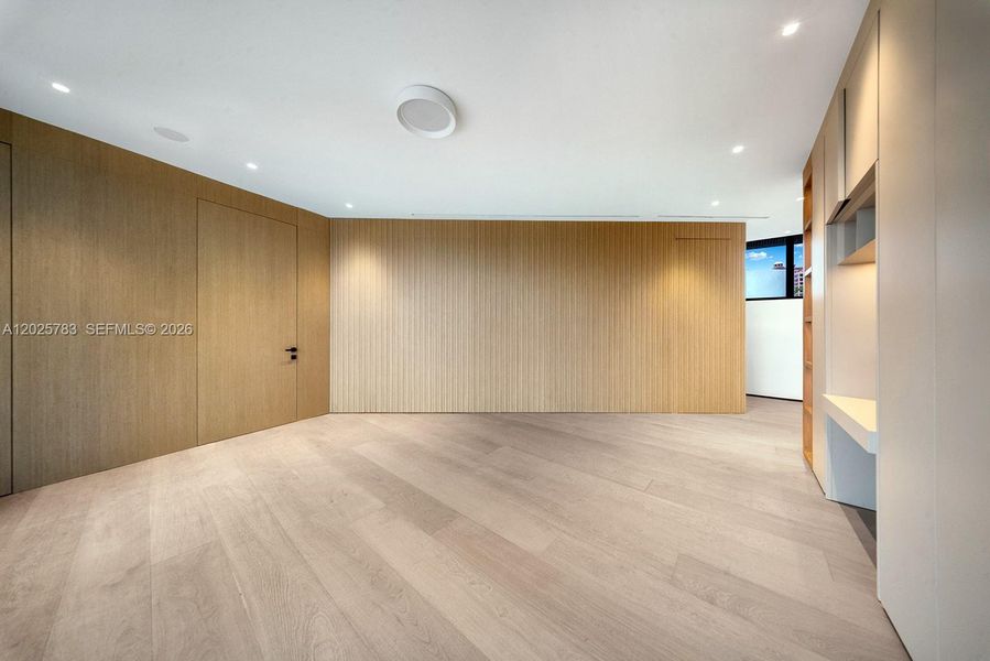 Spacious, unfurnished interior of a new home in , Coral Gables (Image 57). Spacious, unfurnished interior of a new home in , Coral Gables (Image 57).