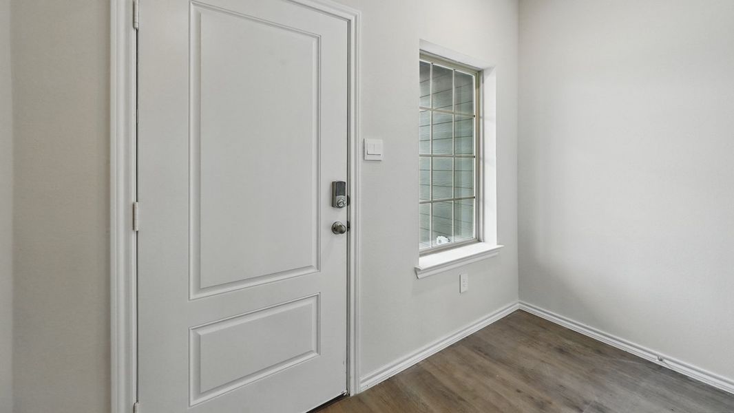 Spacious, unfurnished interior of a new home in Northspur, Terrell (Image 20).