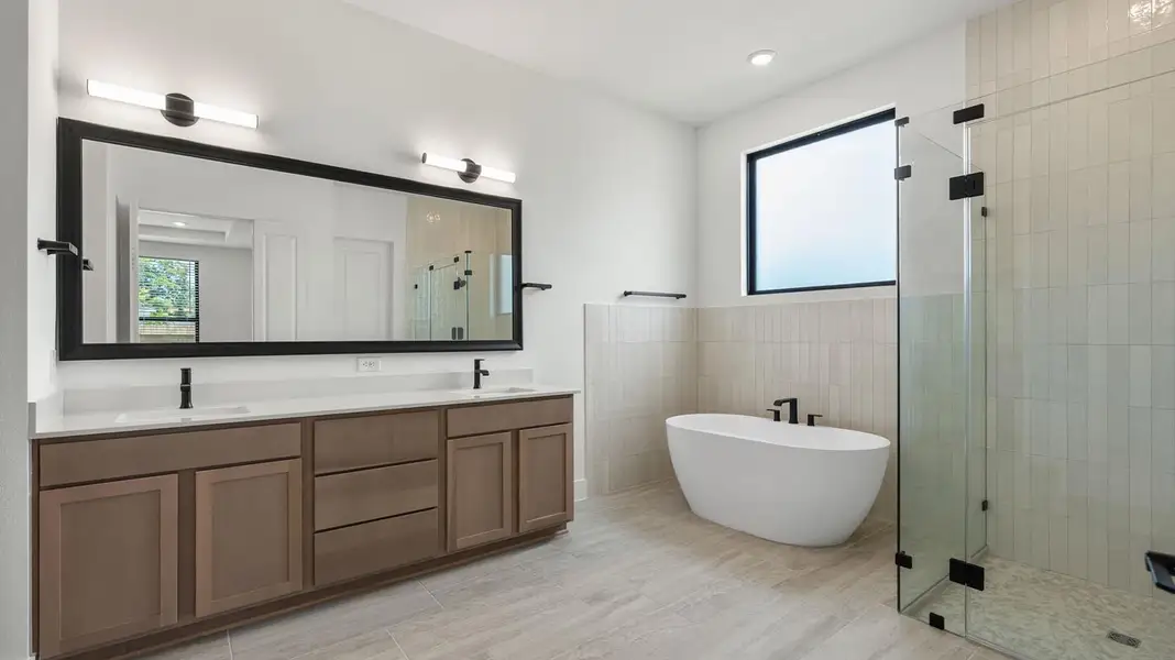 Furnished interior view inside a new home in Friendswood Trails, Friendswood (Image 13).