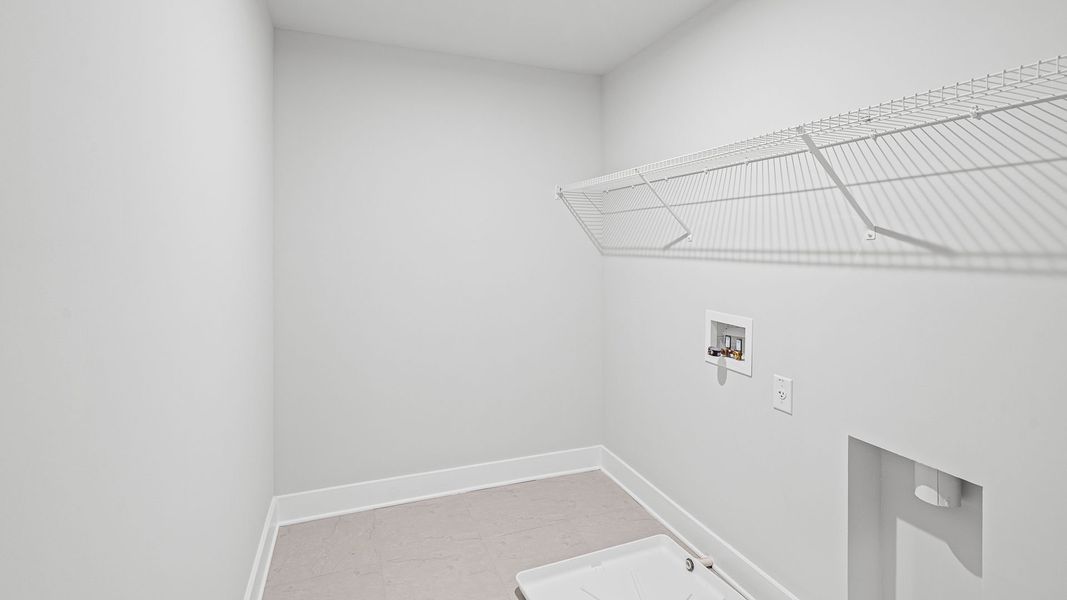 Spacious, unfurnished interior of a new home in Hunters Creek, Flowery Branch (Image 29). Spacious, unfurnished interior of a new home in Hunters Creek, Flowery Branch (Image 29).
