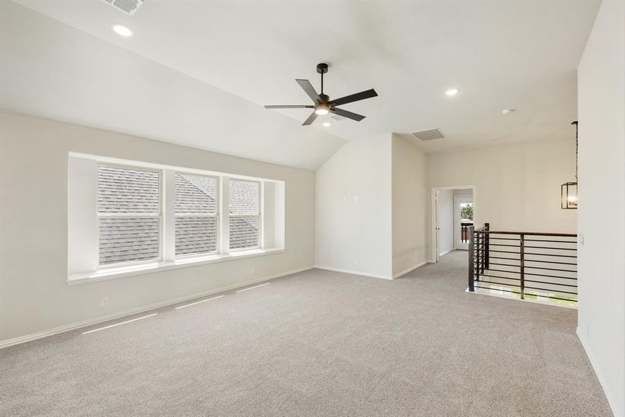 Image 34 of a home in Mockingbird Hills 60-65.