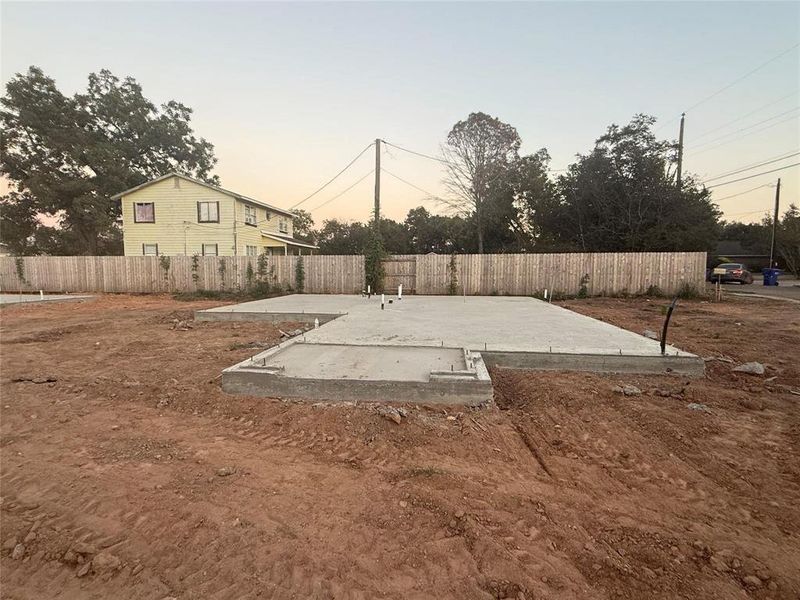 Site preparation for new homesites in , Waco (Image 15).