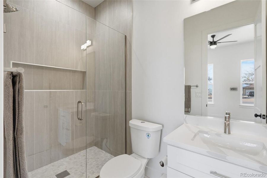 Furnished interior view inside a new home in , Keenesburg (Image 10).