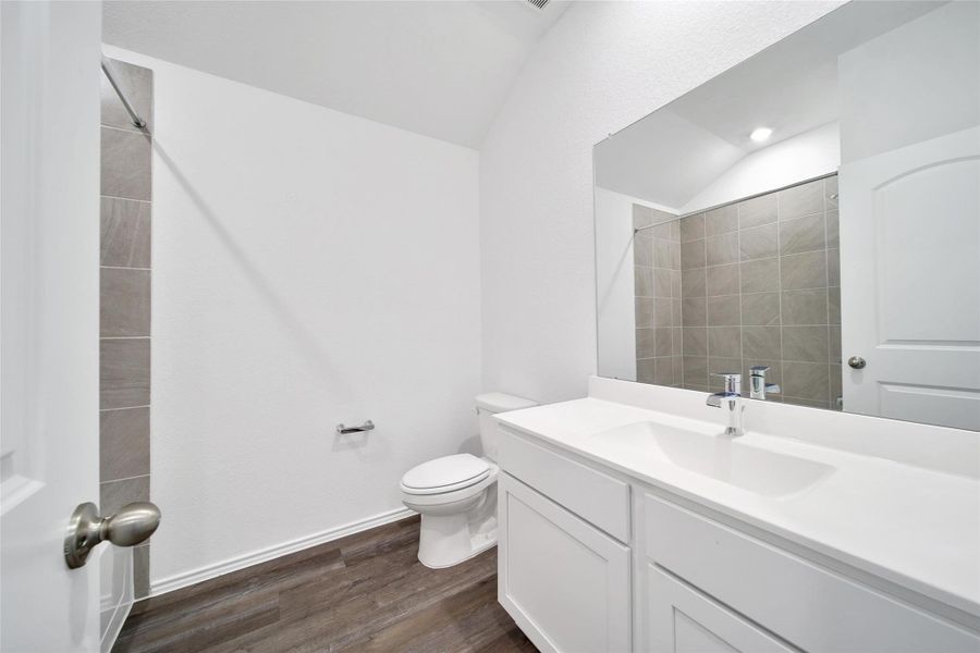 Furnished interior view inside a new home in Williams Reserve East, Conroe (Image 5).